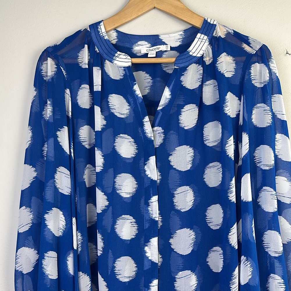 Chico's Blue and White Blouse - Picture 4 of 16